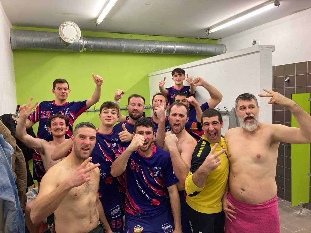 received_520664776703527.