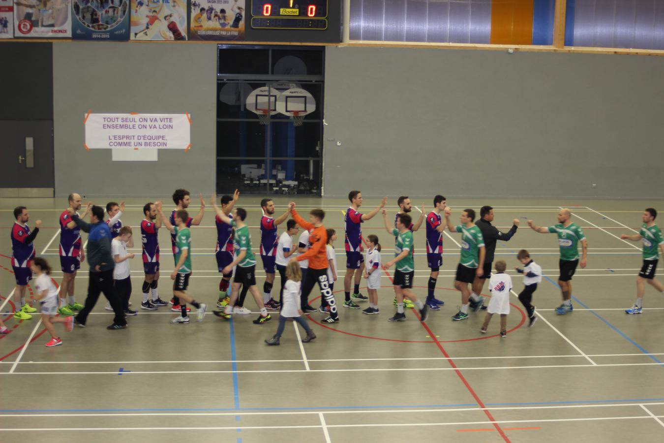 SM1 contre Hirondelle St Yo